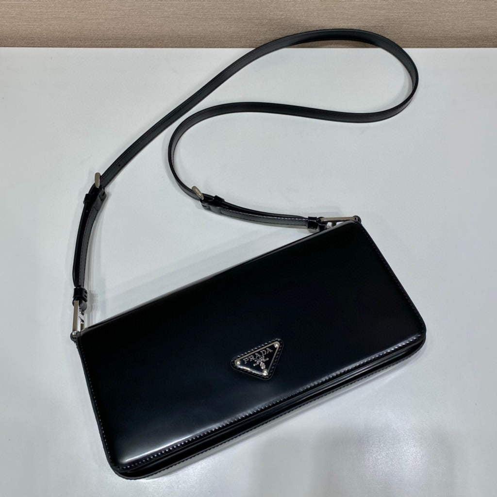 Prada 1BD323 Brushed leather Prada Femme bag Black