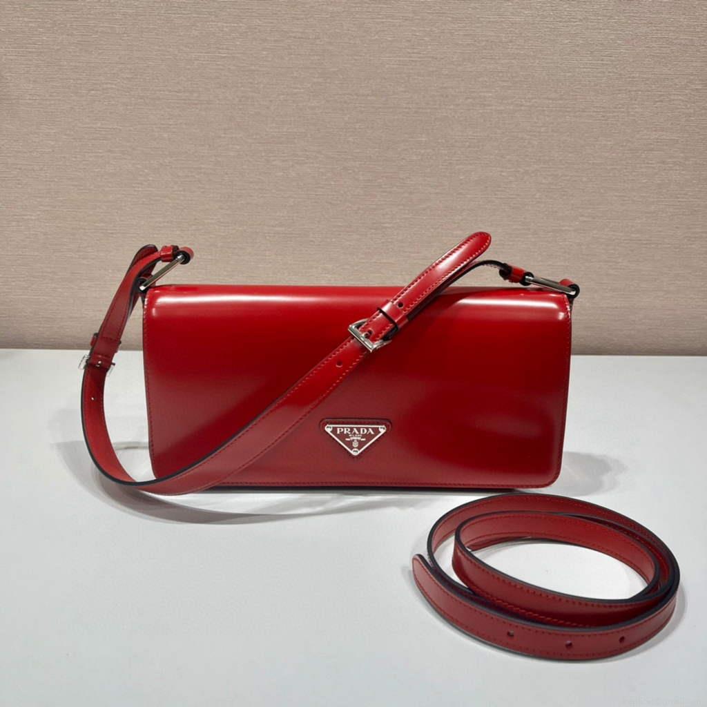Prada 1BD323 Brushed leather Prada Femme bag Red