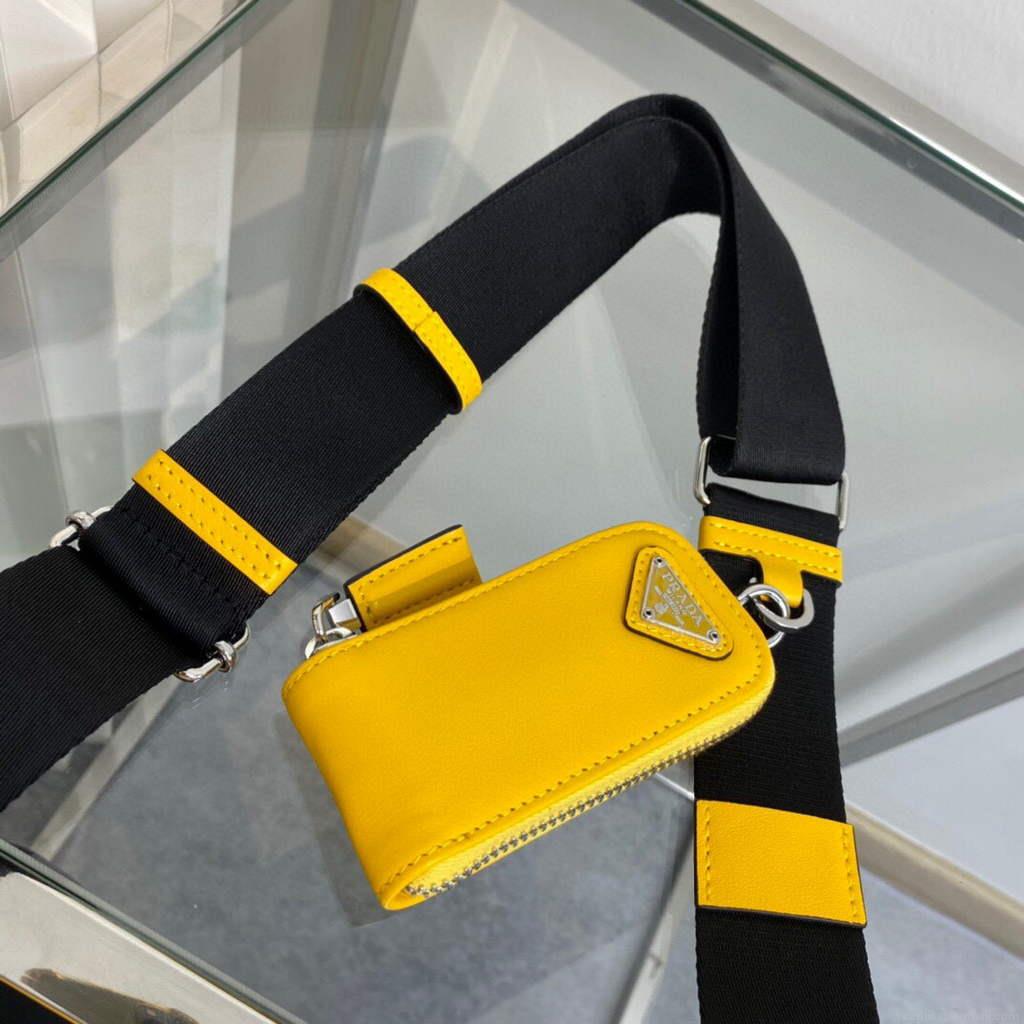 Prada Leather Prada Triangle shoulder bag 1BH190 Yellow