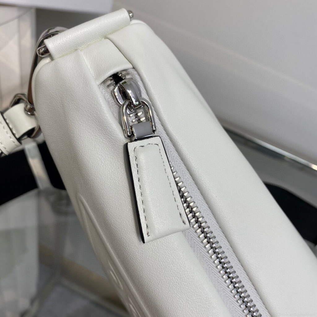 Prada Leather Prada Triangle shoulder bag 1BH190 White