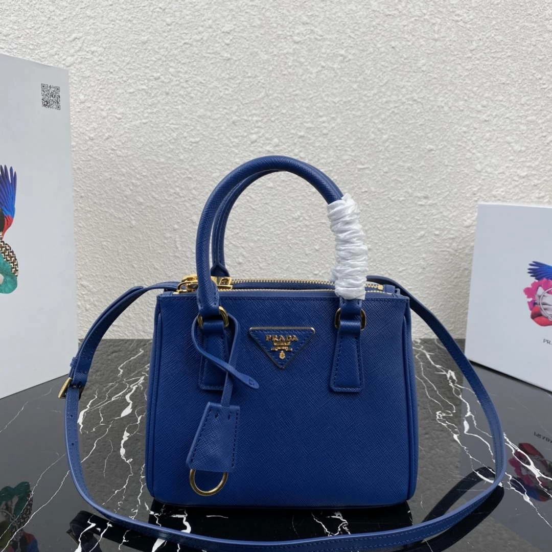Prada 1BA906 Prada Galleria Saffiano leather mini-bag Blue