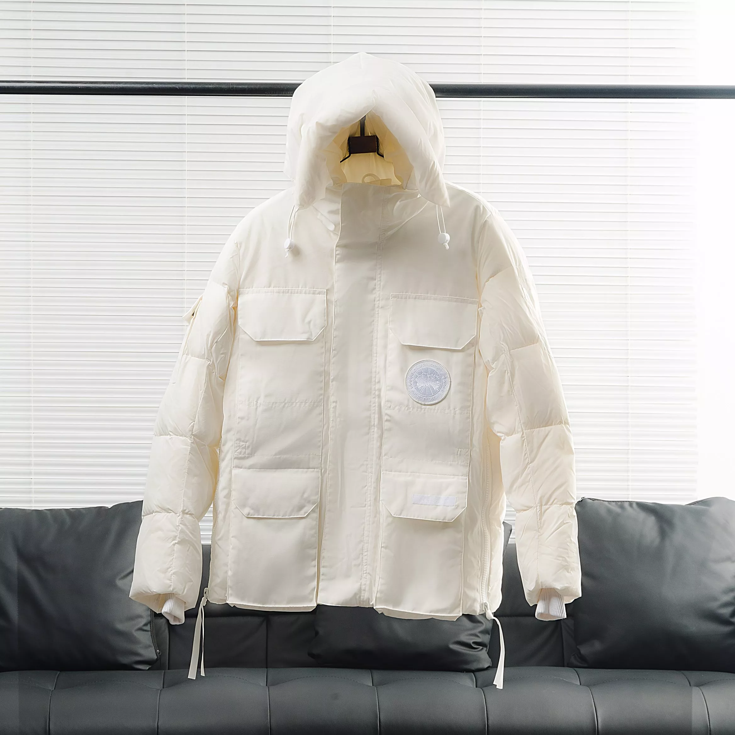Canada Goose Man Down Feather Coat Long Sleeved 5335894