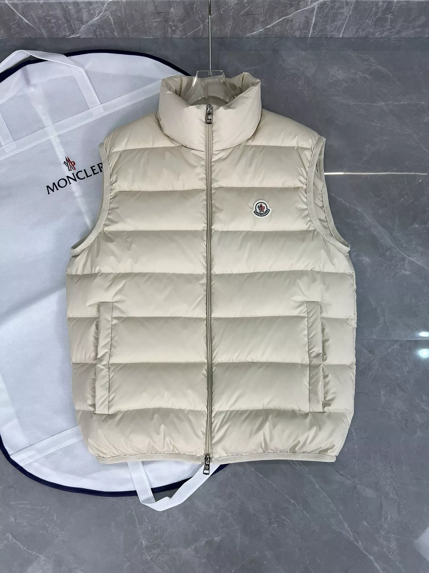 Moncler Down Feather Coat Long Sleeved For Men #1359503