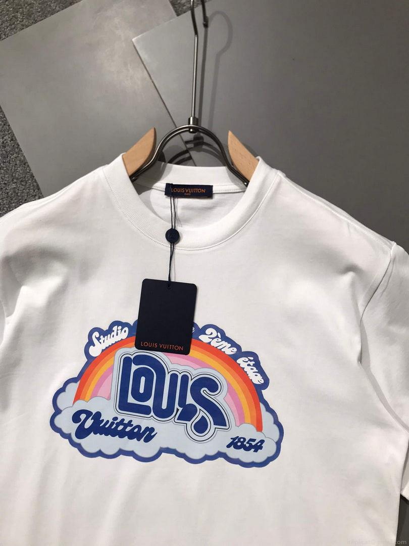 LV 1AB4UO Men’s Women’s Louis Vuitton Rainbow Printed T-Shirt L66450