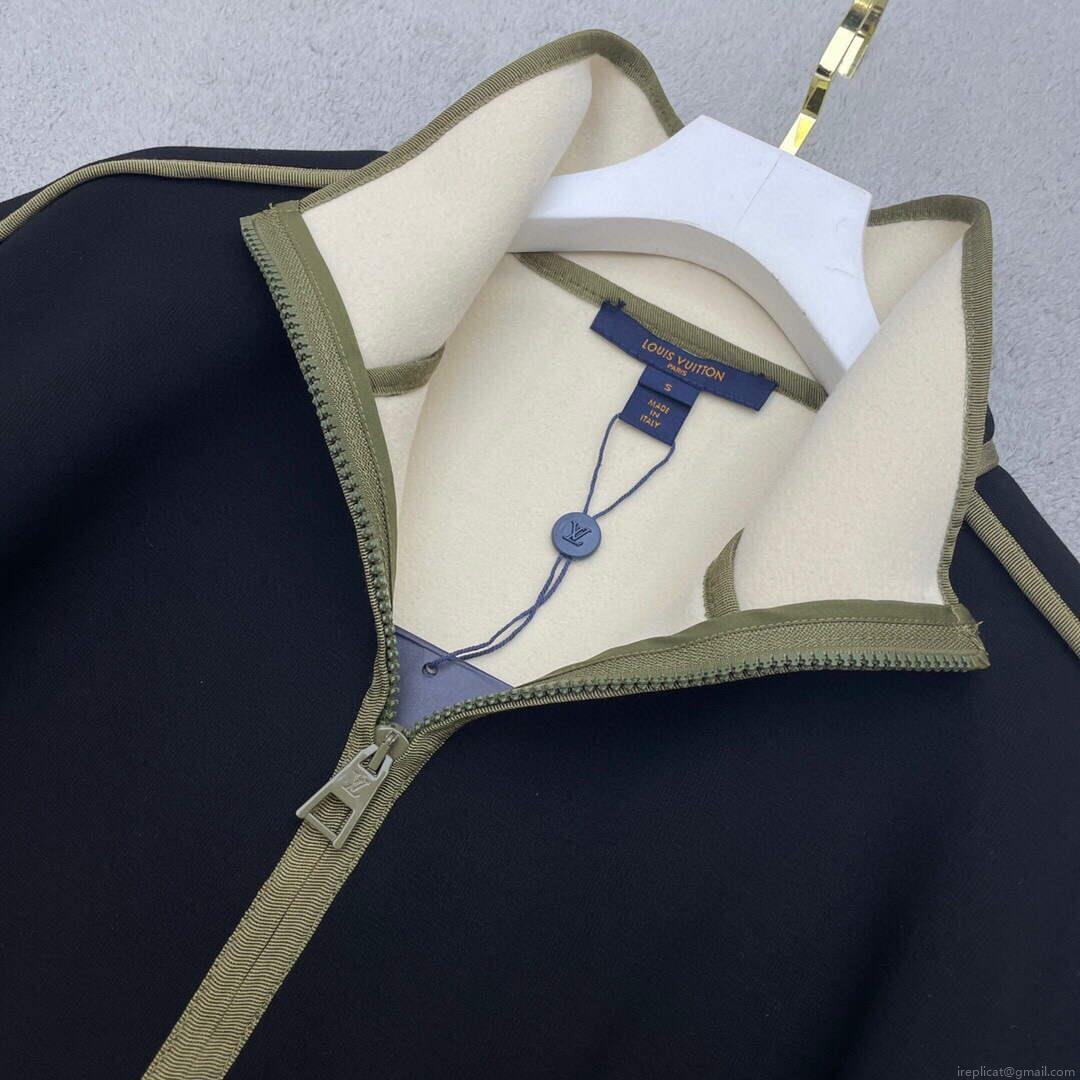 LV 1AAKKW Louis Vuitton Women’s Fashion Clothing Graphic Trim Jacket L55721