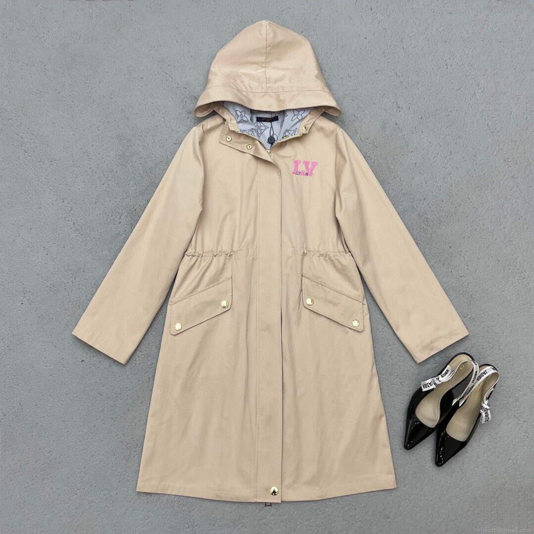 LV 1AAAWD Louis Vuitton Women’s Fashion Clothing Coat L55725
