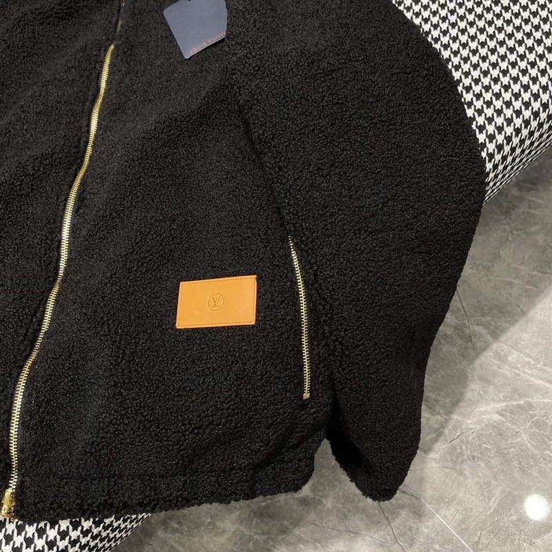 LV 1AAAWD Louis Vuitton Women’s Fashion Clothing Coat L55727