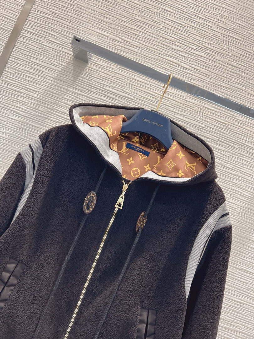 LV 1AAAWD Louis Vuitton Women’s Fashion Clothing Jacket L55731