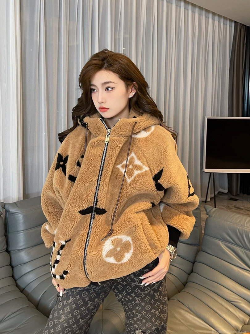 LV 1AAAWE Louis Vuitton Women’s Fashion Clothing Jacket L55732