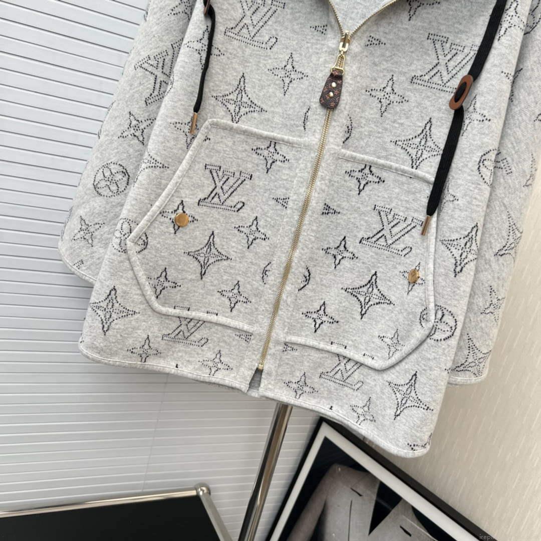 LV 1AAAWE Louis Vuitton Women’s Fashion Clothing Coat L55733