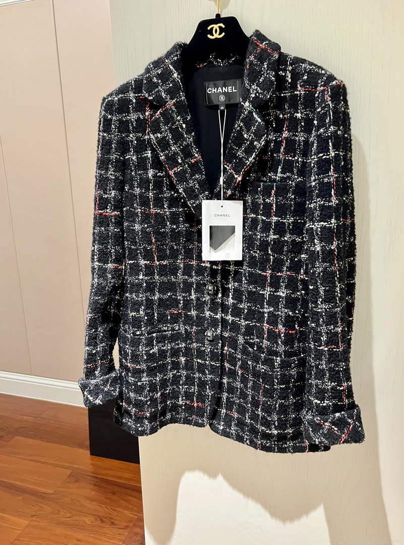 Chanel P73609 Women’s Fashion Clothing Jacket C58702
