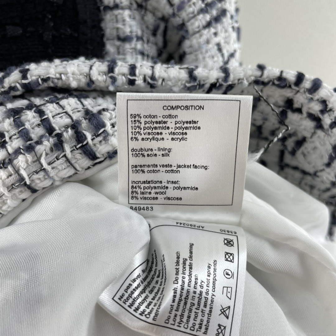 Chanel P73609 Women’s Fashion Clothing Jacket C58711