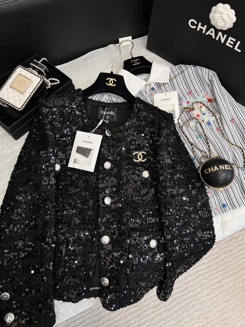 Chanel P73609 Women’s Fashion Clothing Jacket C58713
