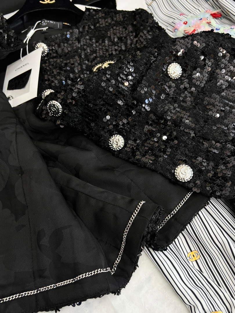 Chanel P73609 Women’s Fashion Clothing Jacket C58713