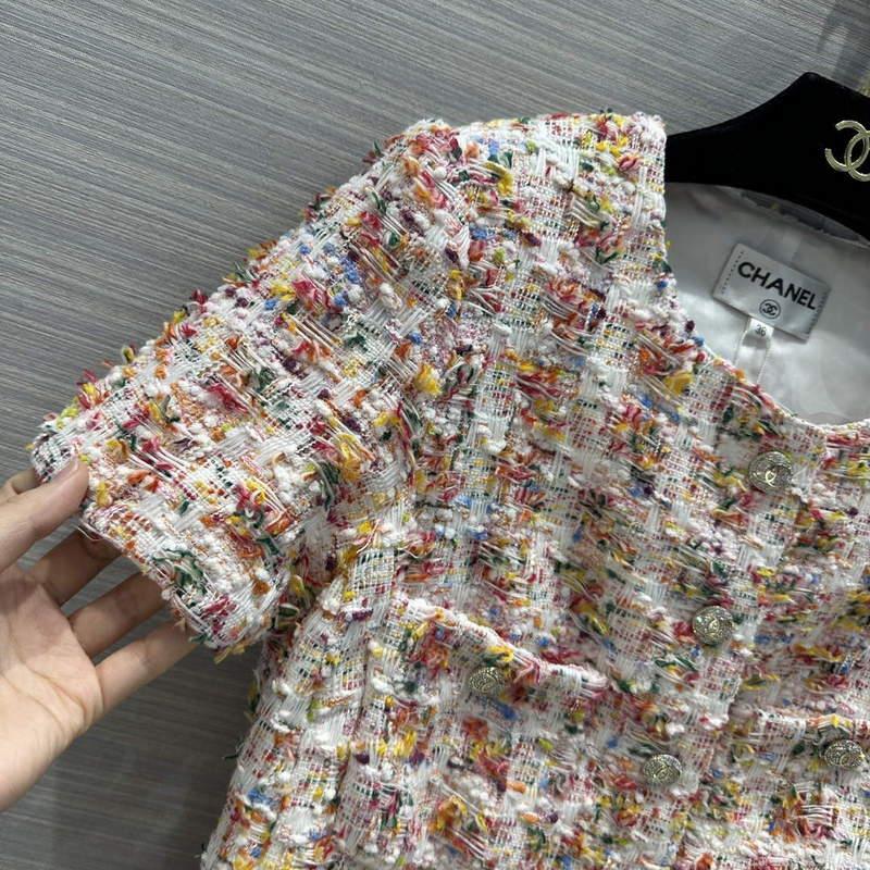 Chanel P73609 Women’s Fashion Clothing Jacket C58720