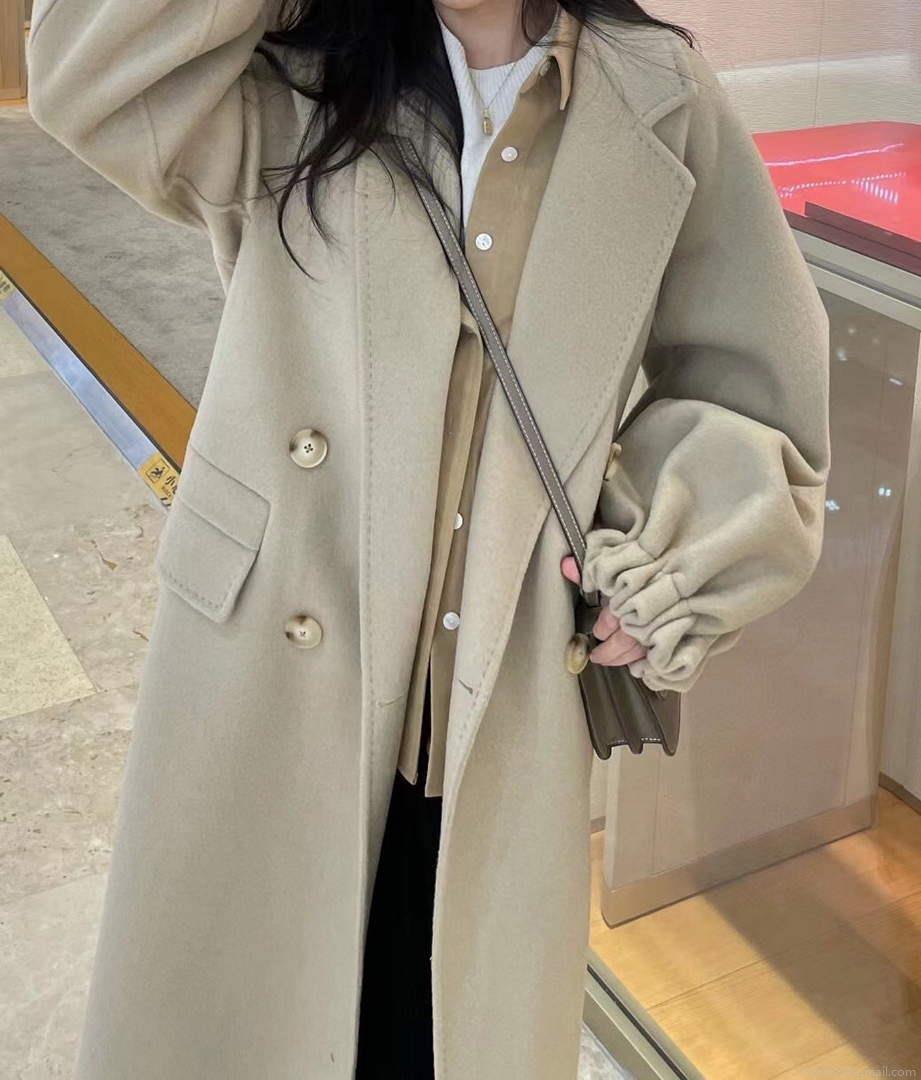 Hermes H2H0129DA0234 Women’s Fashion Clothing Coat H33275