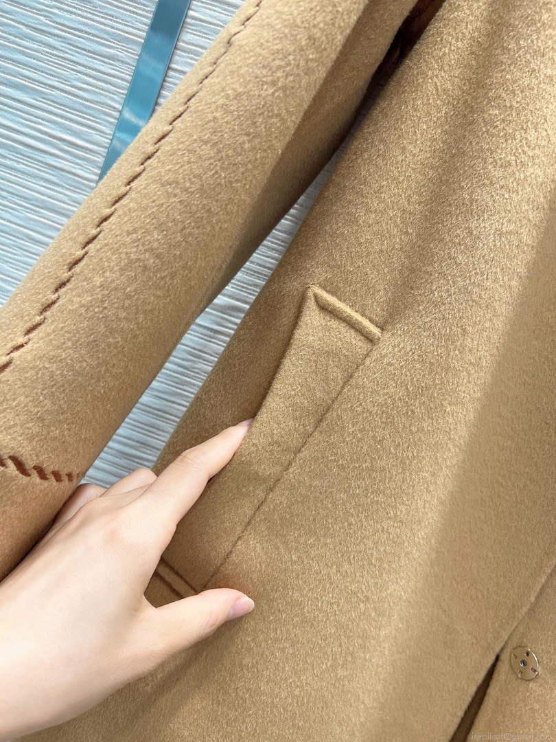 Hermes H2H0129DA0234 Women’s Fashion Clothing Coat H33280