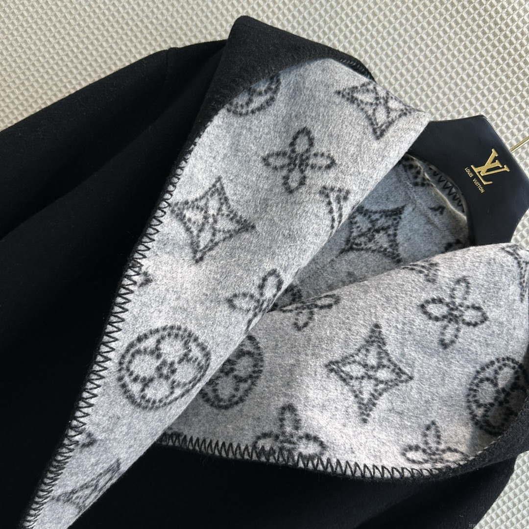 Louis Vuitton LV 1A9LDF Women’s Reversible Mahina Monogram Wrap Coat L55745