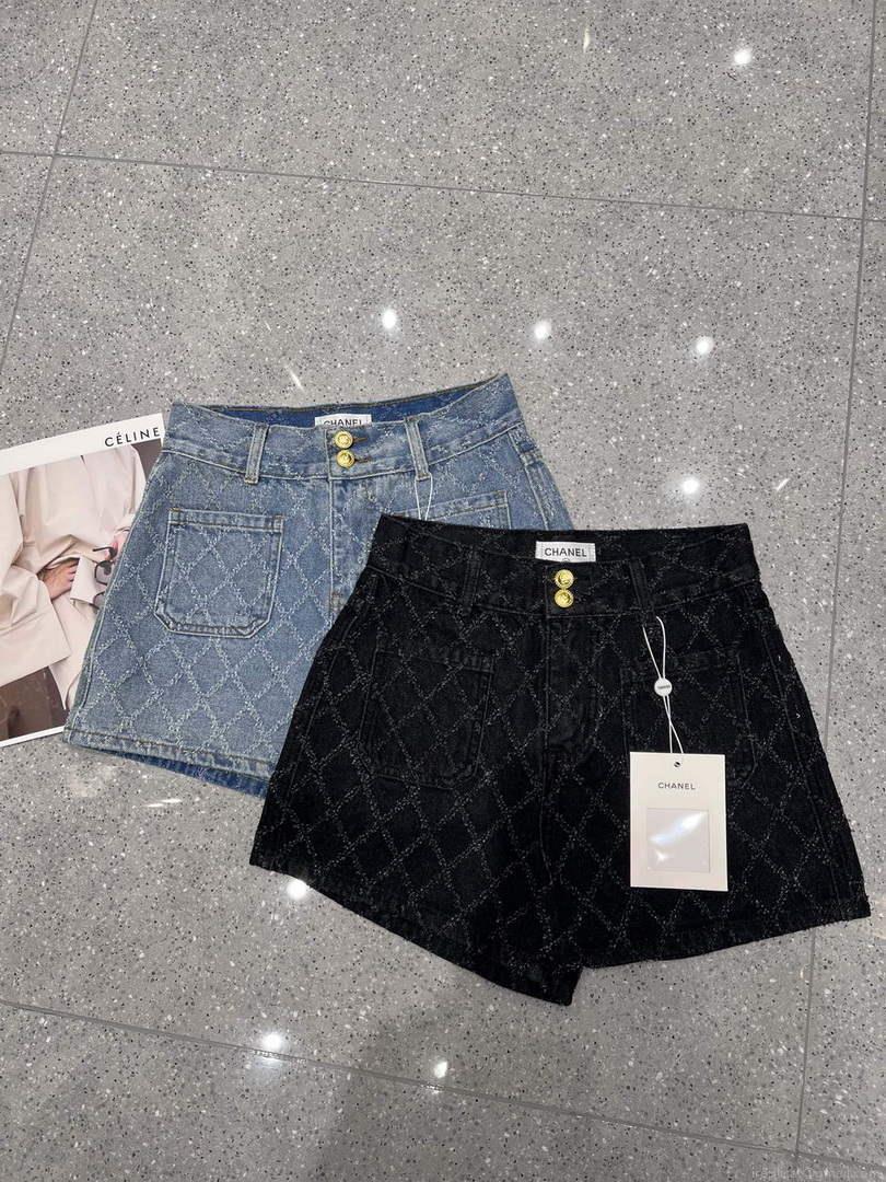 Chanel Women’s Fashion Denim shorts C58802