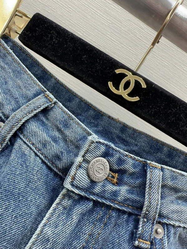 Chanel Women’s Fashion Denim shorts C58804