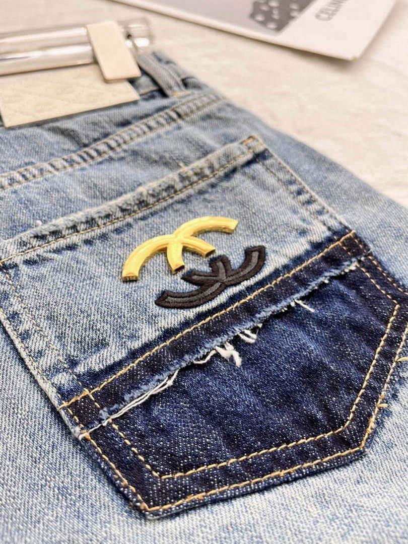 Chanel Women’s Fashion Denim shorts C58805