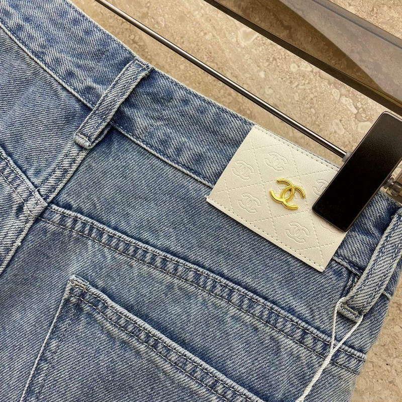 Chanel Women’s Fashion Denim shorts C58811