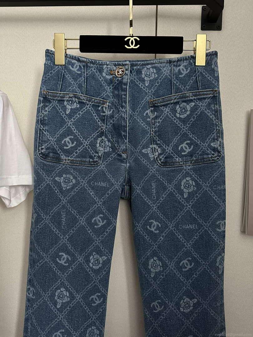 Chanel Women’s Fashion Jeans C58812