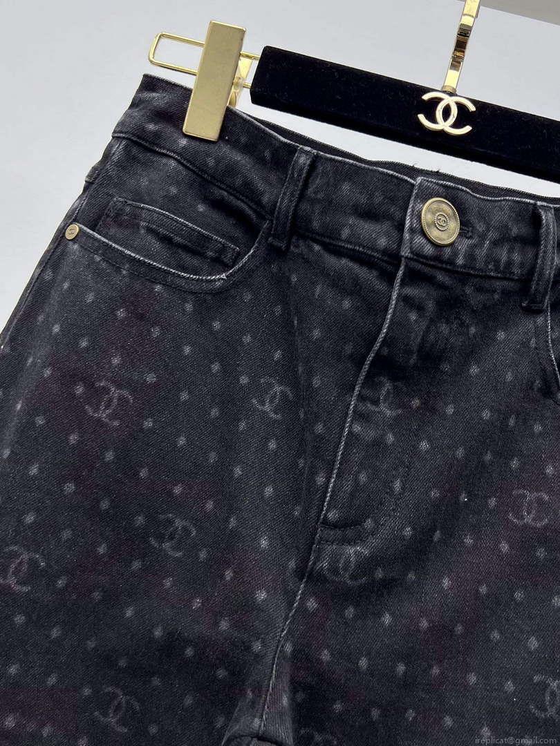 Chanel Women’s Fashion Jeans C58813