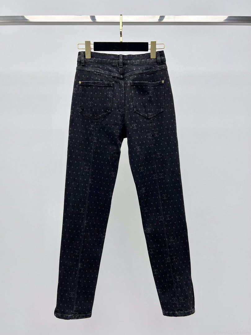 Chanel Women’s Fashion Jeans C58813