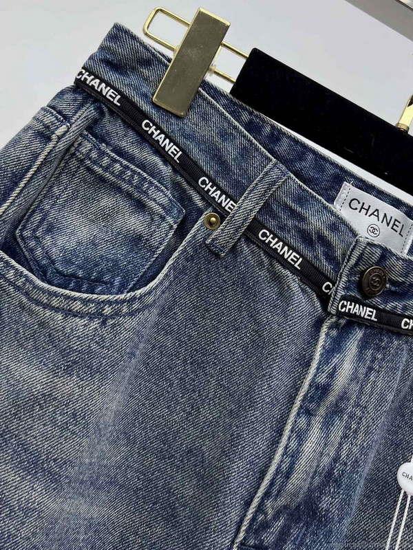 Chanel Women’s Fashion Jeans C58814
