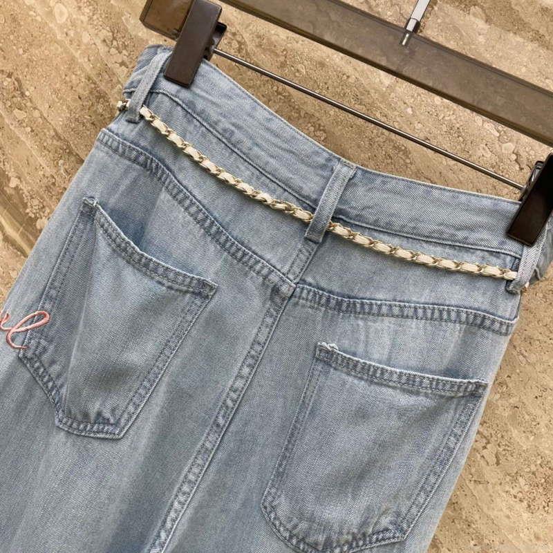 Chanel Women’s Fashion Jeans C58816