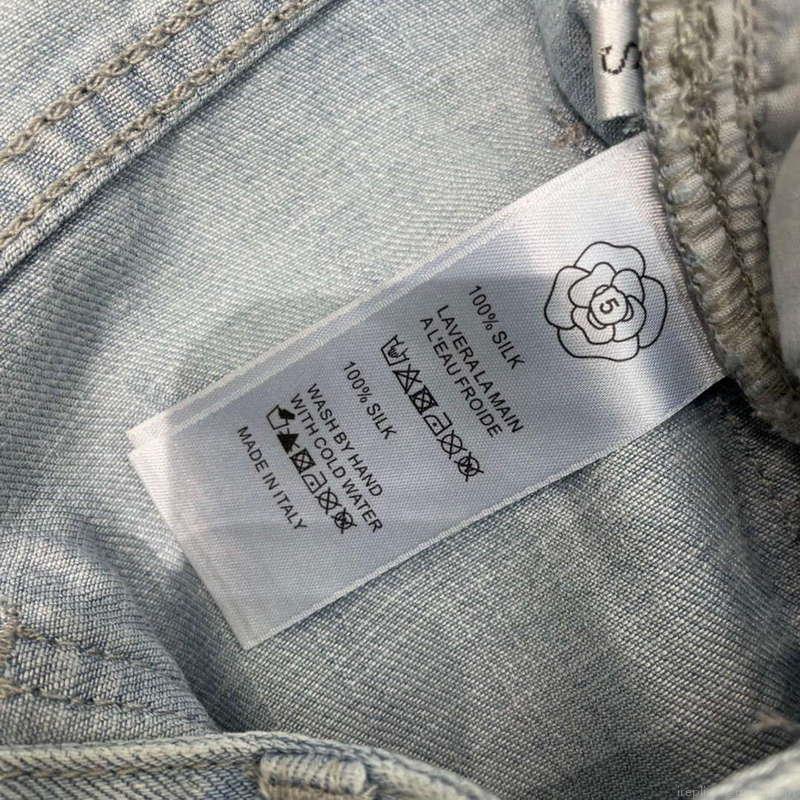 Chanel Women’s Fashion Jeans C58816