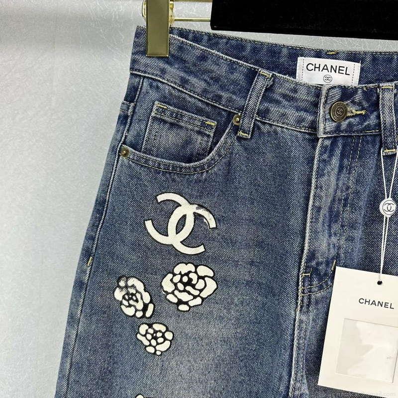 Chanel Women’s Fashion Jeans C58817