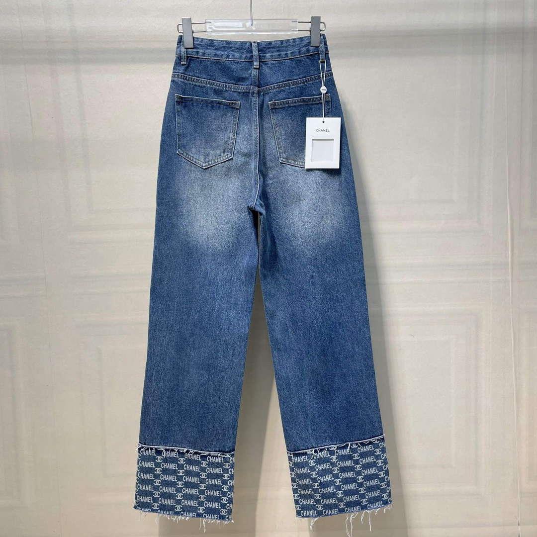 Chanel Women’s Fashion Jeans C58819