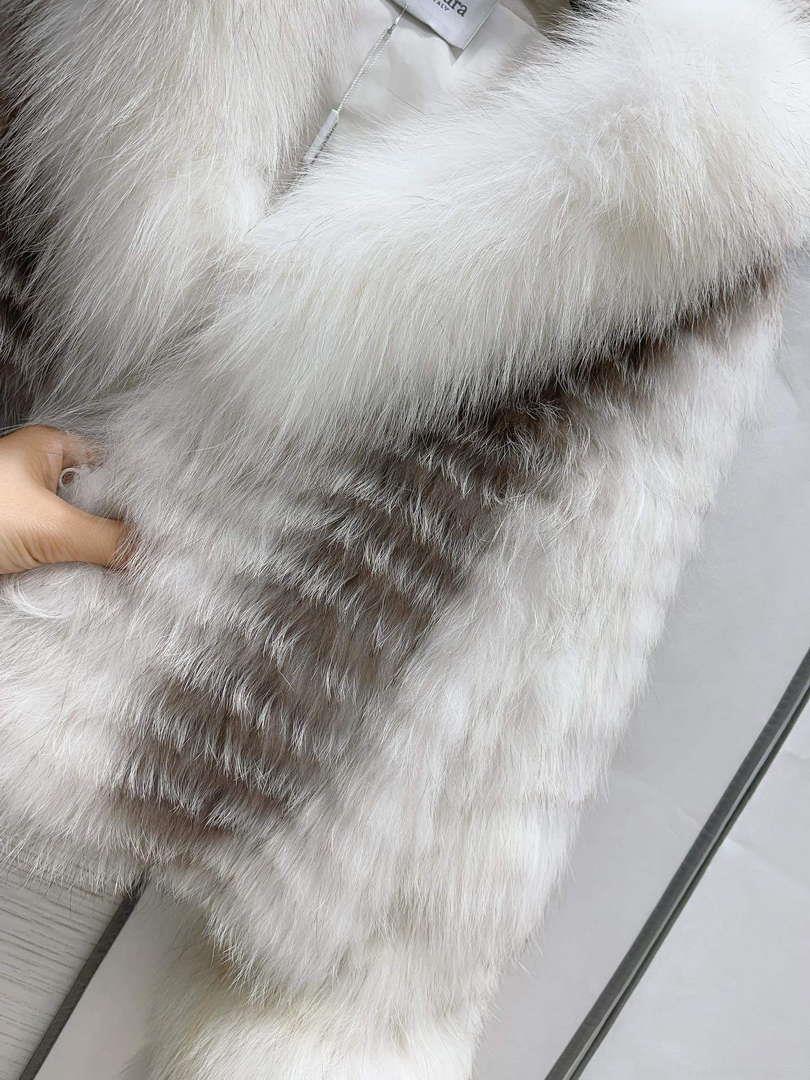 Max Mara Women’s Fashion Clothing Fur Coat M78360