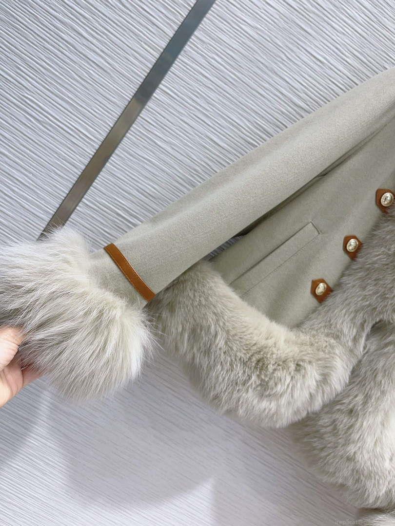 Max Mara Women’s Fashion Clothing Fur Coat M78363