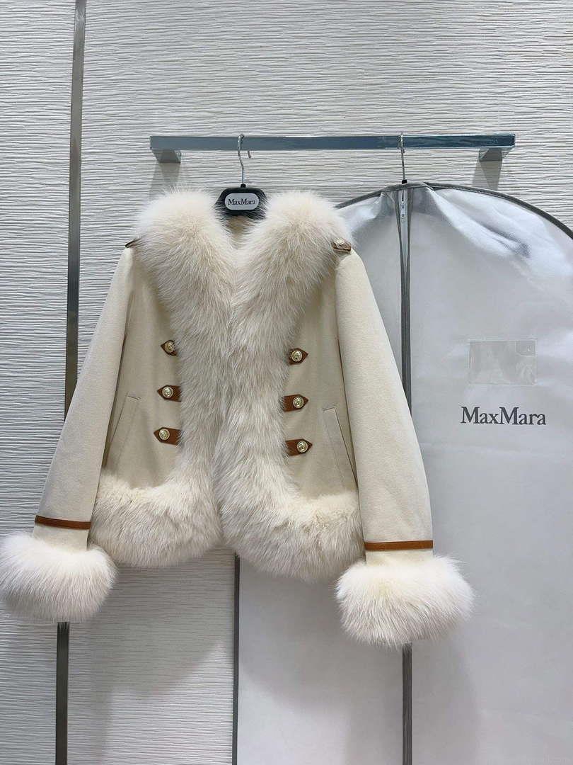 Max Mara Women’s Fashion Clothing Fur Coat M78365