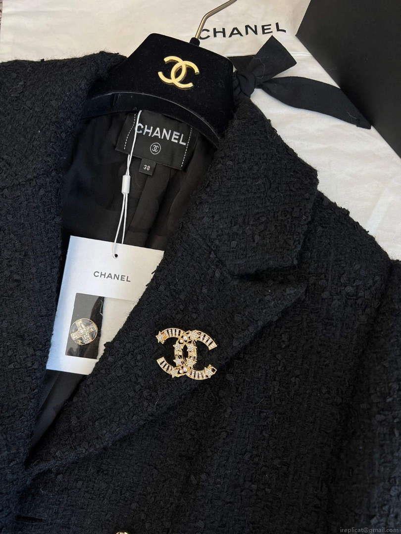 Chanel Women’s Fashion Clothing Coat C58817