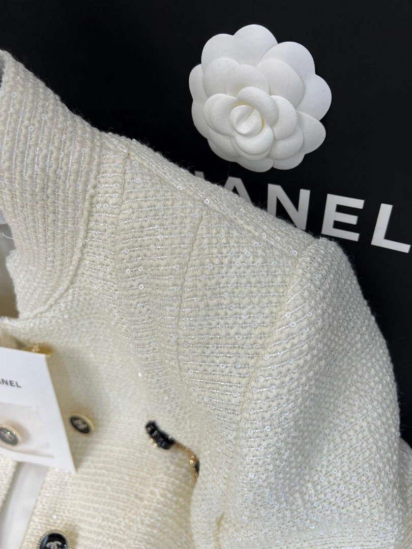 Chanel Women’s Fashion Clothing Coat C58818