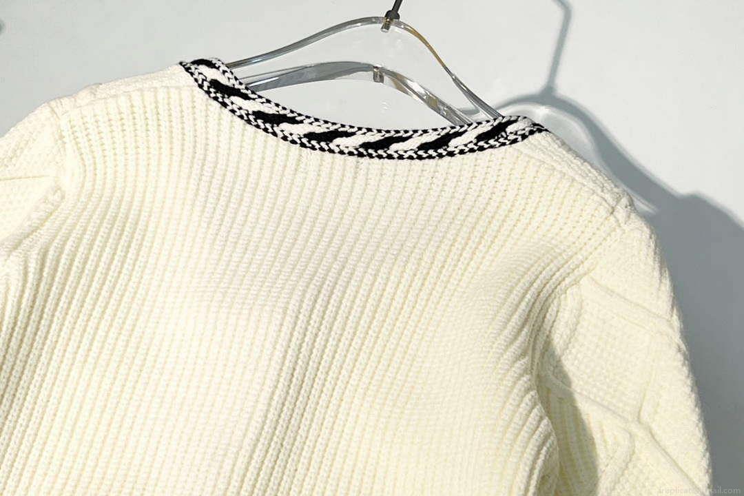 Chanel Women’s Fashion Clothing Knitted sweaters C58831