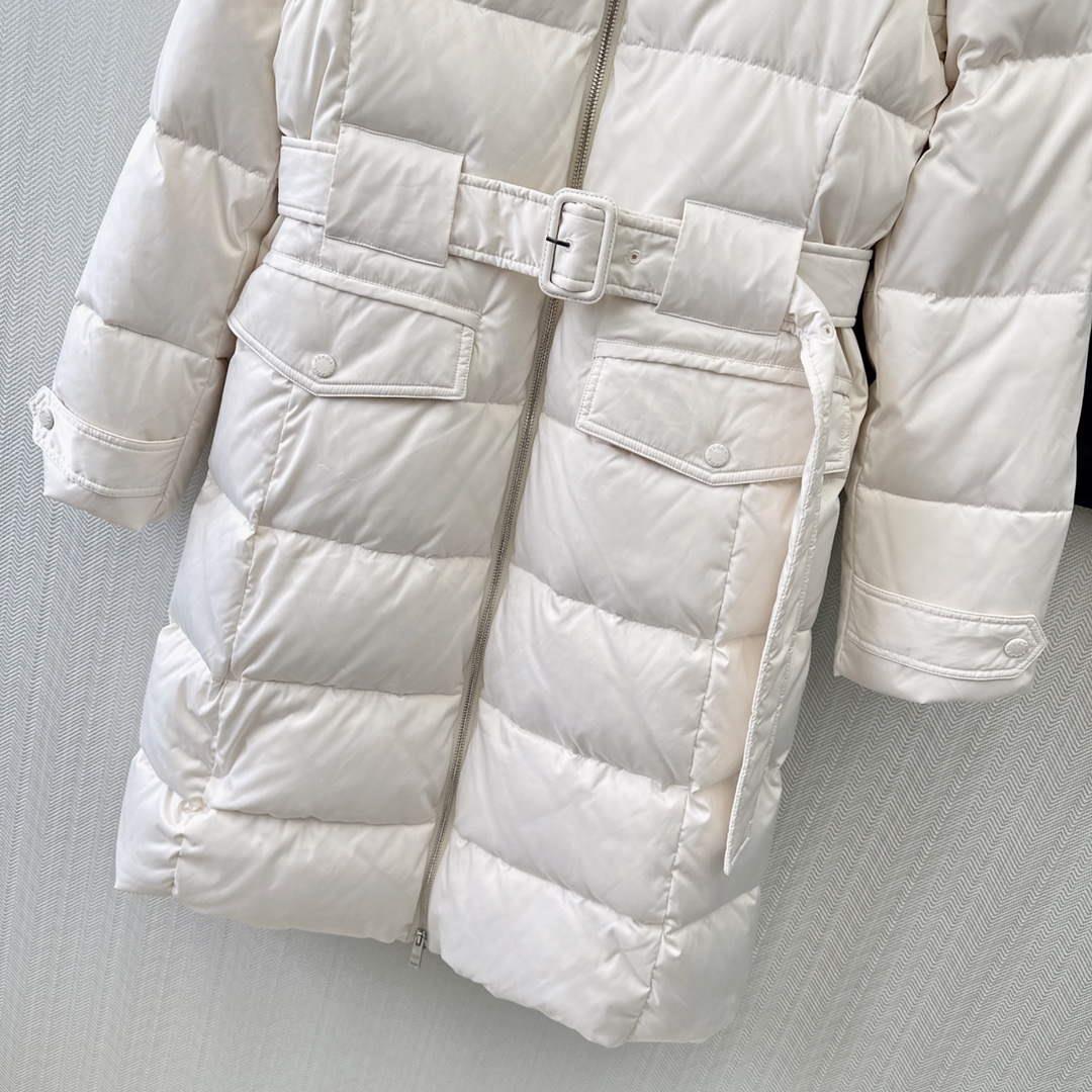Prada Women’s Fashion Clothing Down Coat P74182