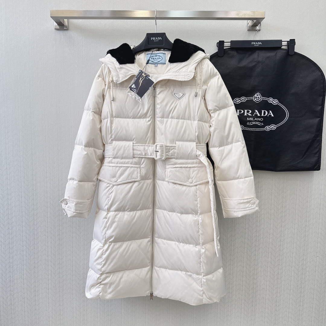 Prada Women’s Fashion Clothing Down Coat P74182