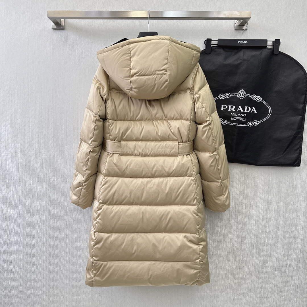 Prada Women’s Fashion Clothing Down Coat P74183