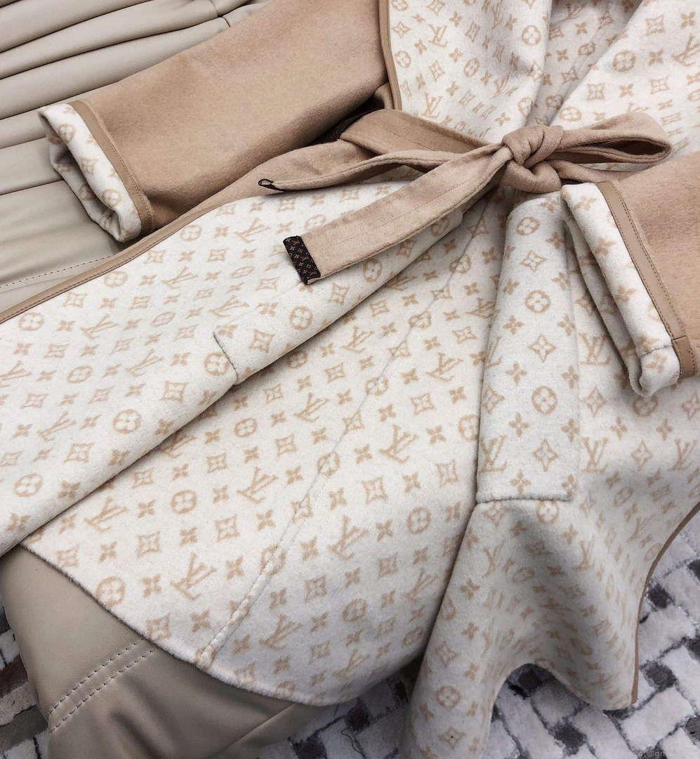 LV 1AC4EB Louis Vuitton Reversible Signature Hooded Wrap Coat L35821