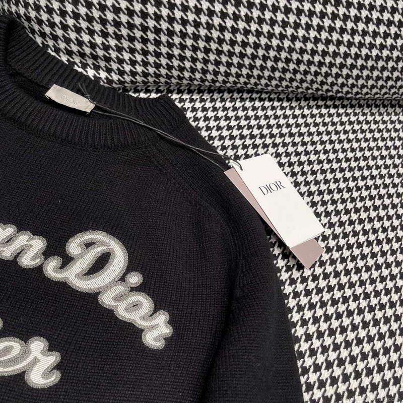 Dior Women’s Fashion Clothing Sweater D38571