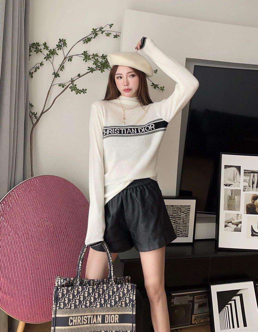 Dior Women’s Fashion Clothing Sweater D38577