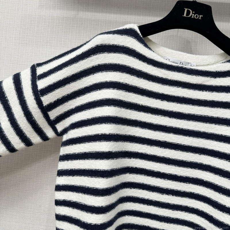 Dior Women’s Fashion Clothing Sweater D38580