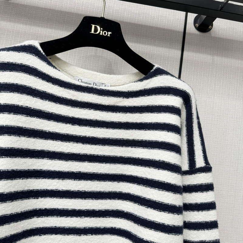 Dior Women’s Fashion Clothing Sweater D38580