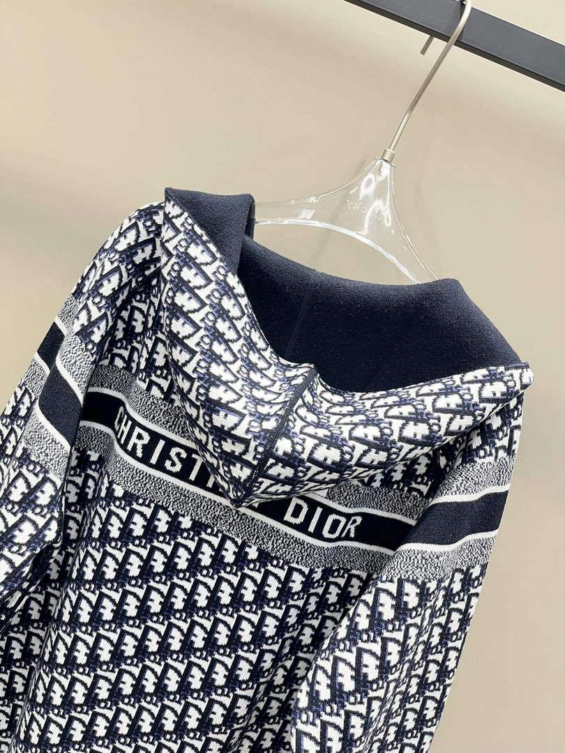 Dior Women’s Fashion Clothing Sweater D38595