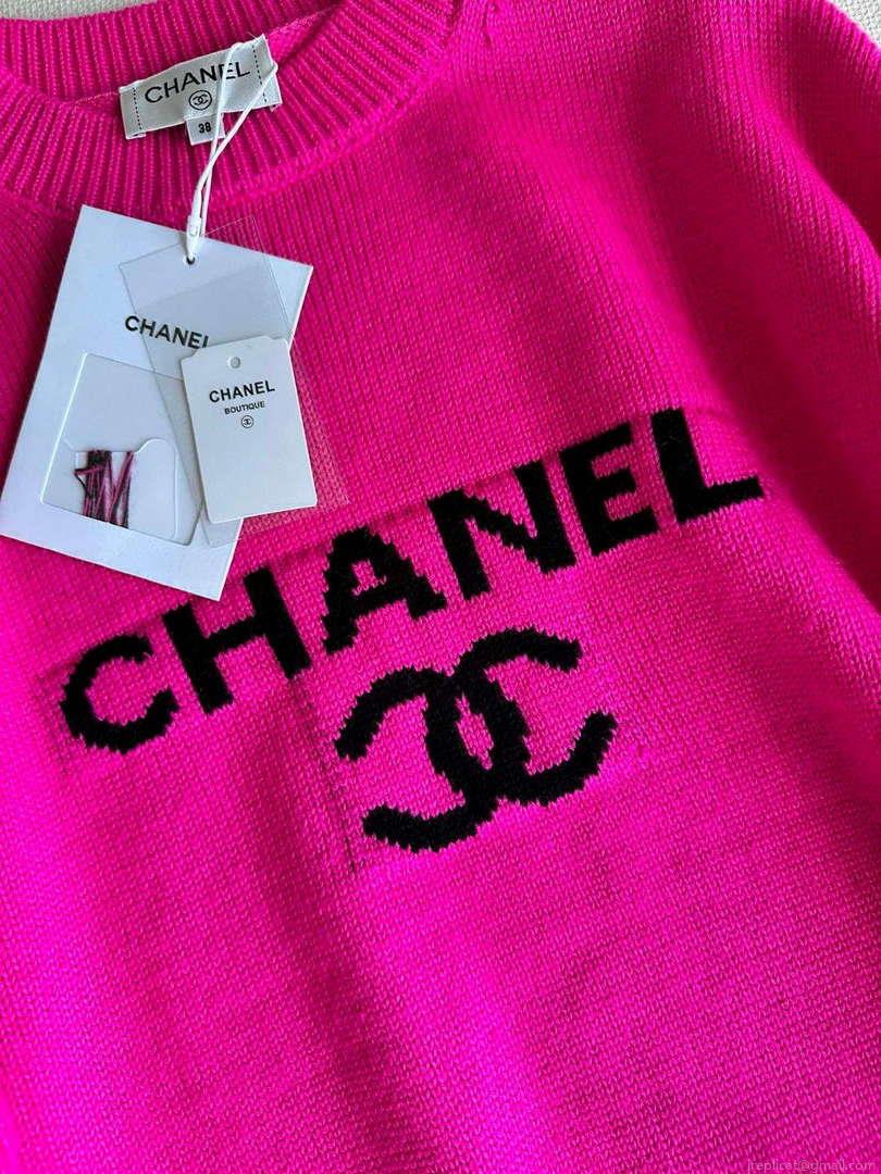 Chanel Women’s Fashion Clothing Sweater CC69143